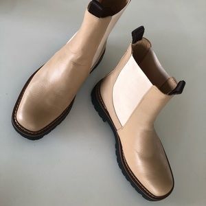 Sam Edelman Laguna Chelsea boot